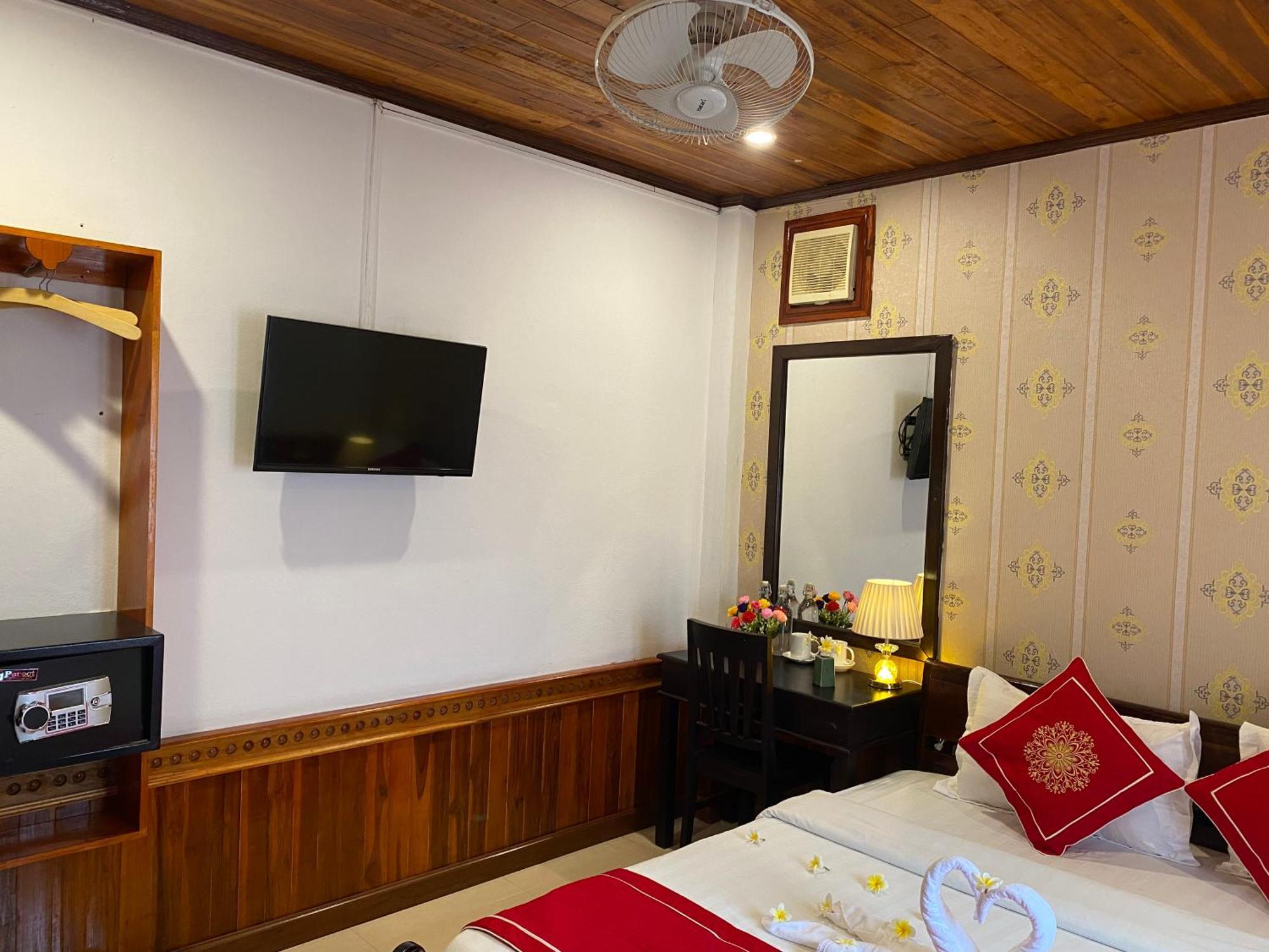 Golden Lotus Boutique Hotel Luang Prabang Buitenkant foto