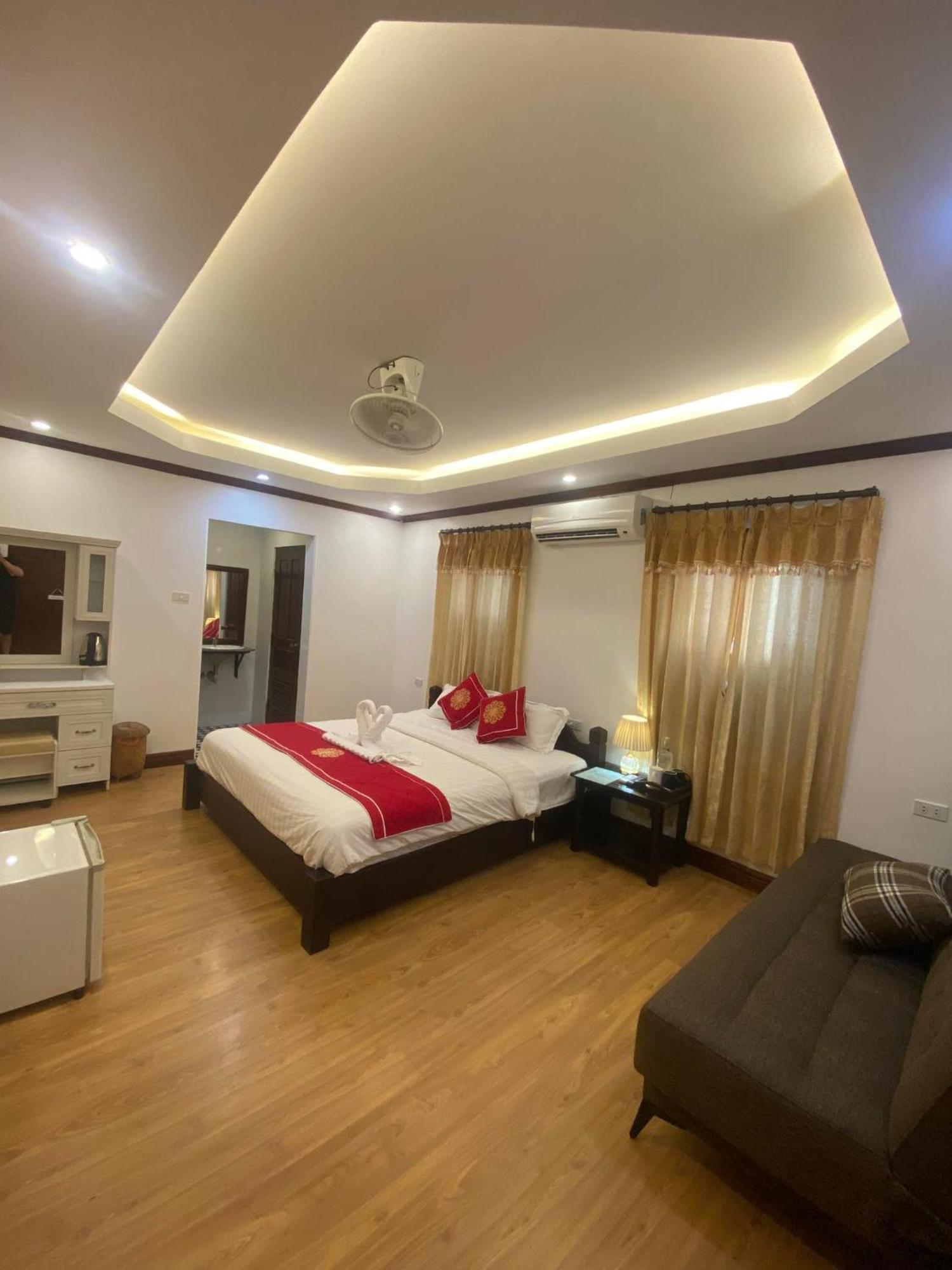 Golden Lotus Boutique Hotel Luang Prabang Buitenkant foto