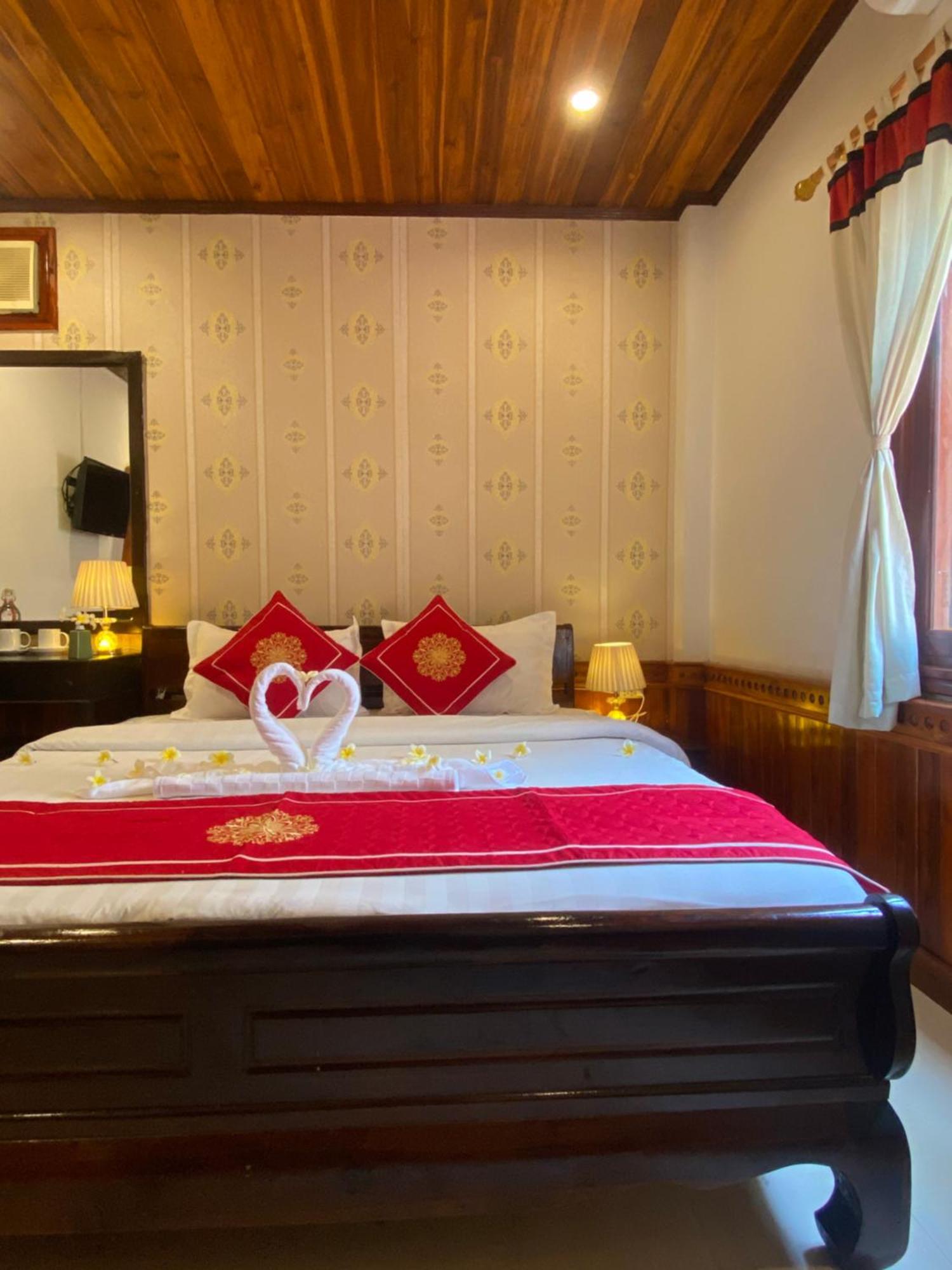 Golden Lotus Boutique Hotel Luang Prabang Buitenkant foto