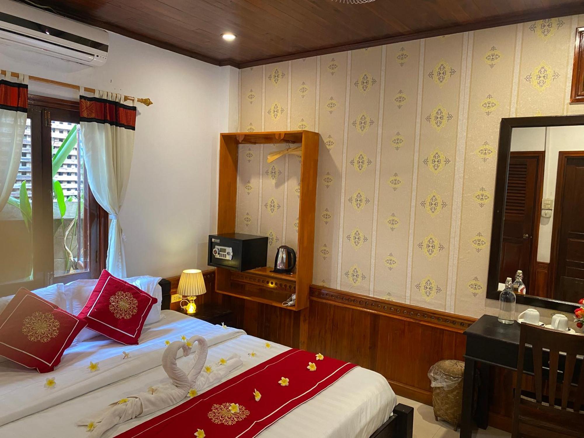 Golden Lotus Boutique Hotel Luang Prabang Buitenkant foto
